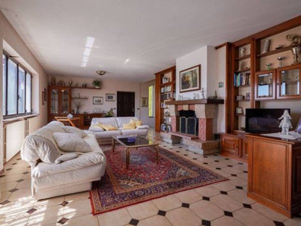 casa indipendente in vendita a Salsomaggiore Terme