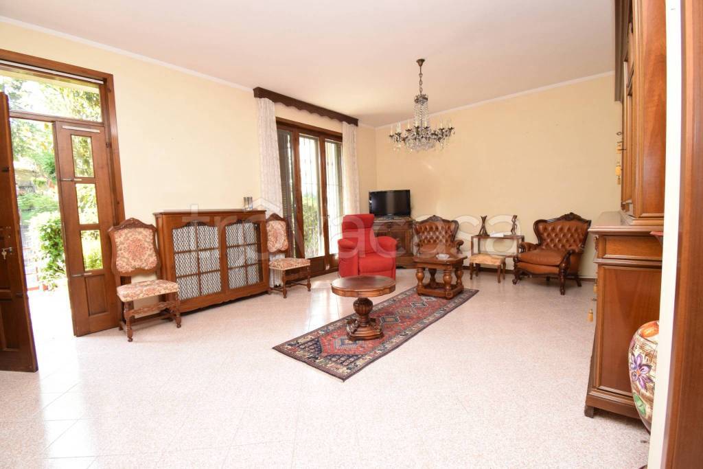 casa indipendente in vendita a Salsomaggiore Terme