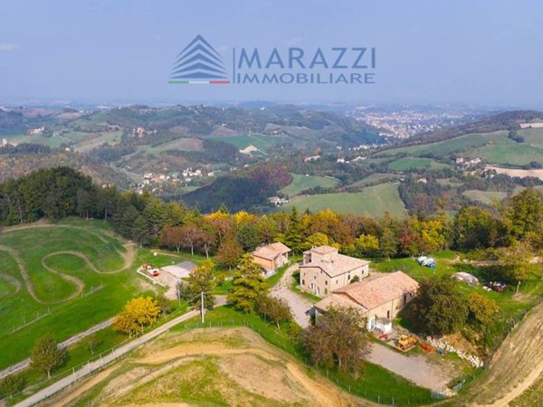 casa indipendente in vendita a Salsomaggiore Terme in zona Contignaco