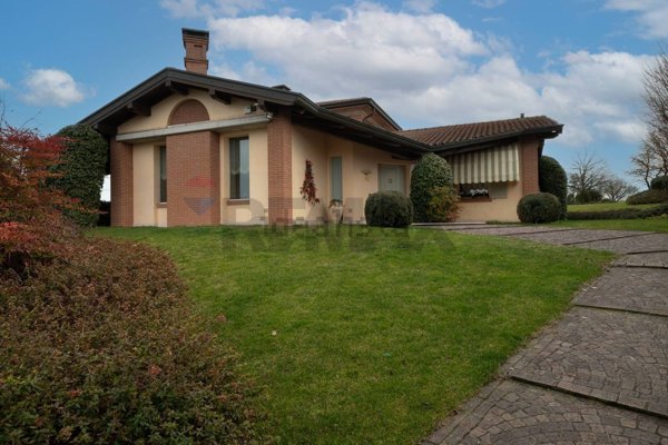 casa indipendente in vendita a Salsomaggiore Terme in zona Bargone