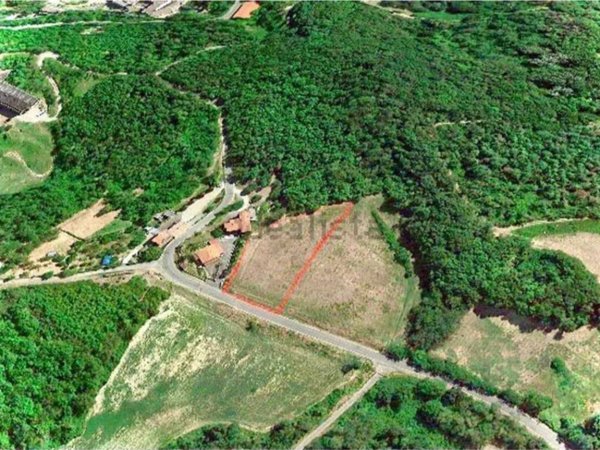 terreno edificabile in vendita a Salsomaggiore Terme in zona Tabiano Bagni