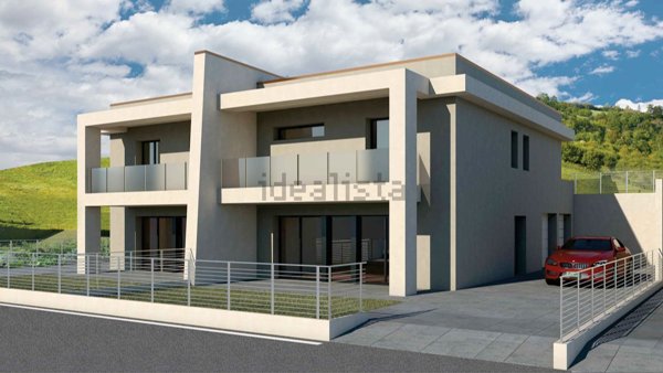 casa indipendente in vendita a Salsomaggiore Terme in zona Pie' di Via