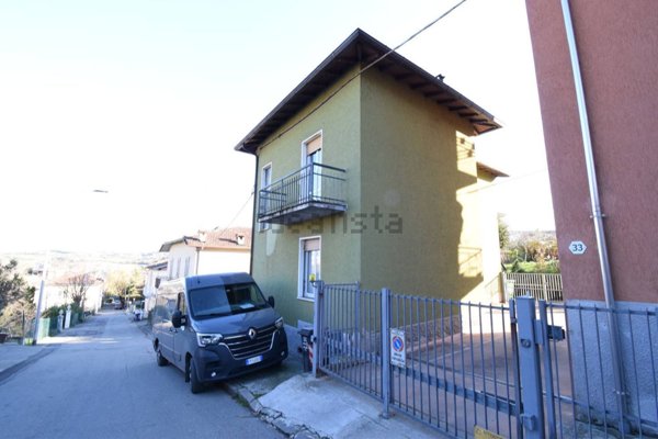 casa indipendente in vendita a Salsomaggiore Terme