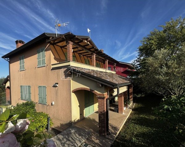 casa indipendente in vendita a Salsomaggiore Terme in zona Bargone