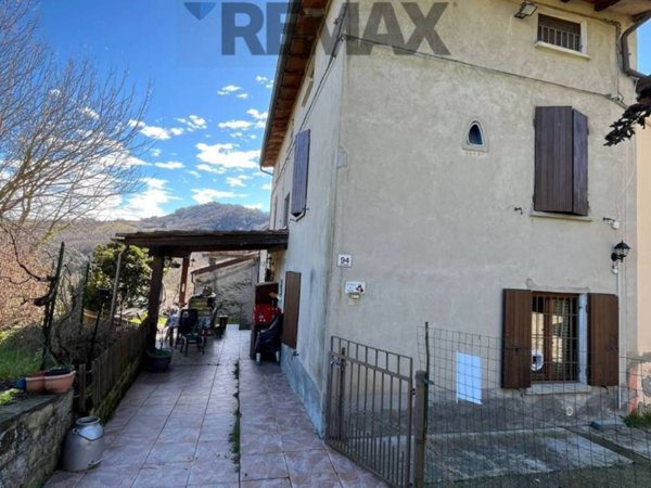 casa indipendente in vendita a Salsomaggiore Terme