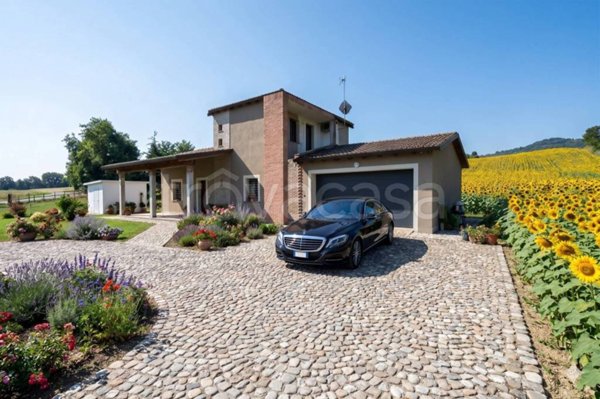 casa indipendente in vendita a Salsomaggiore Terme