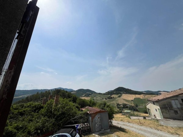 casa indipendente in vendita a Salsomaggiore Terme in zona San Vittore