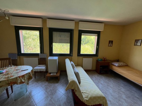 appartamento in vendita a Salsomaggiore Terme in zona Tabiano Bagni