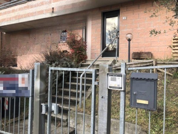 casa indipendente in vendita a Salsomaggiore Terme in zona Tabiano Bagni