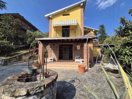 casa indipendente in vendita a Salsomaggiore Terme