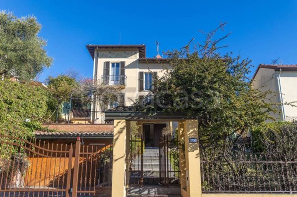 casa indipendente in vendita a Salsomaggiore Terme in zona Campore