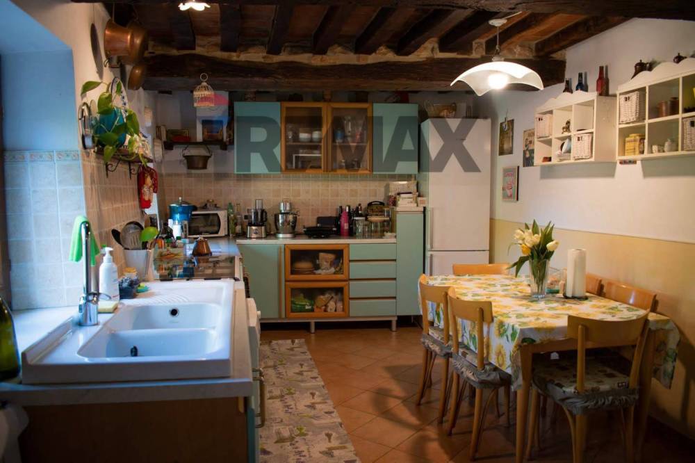 casa indipendente in vendita a Salsomaggiore Terme