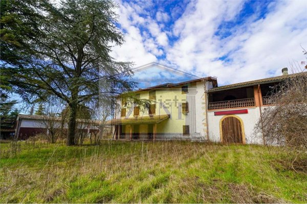 casale in vendita a Salsomaggiore Terme