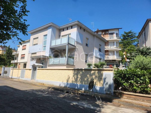 casa indipendente in vendita a Salsomaggiore Terme