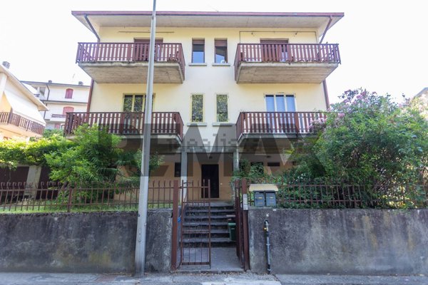 appartamento in vendita a Salsomaggiore Terme in zona Campore