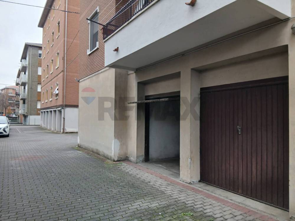 locale di sgombero in vendita a Salsomaggiore Terme