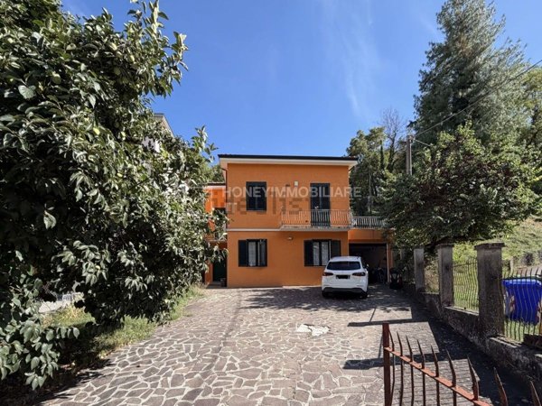 casa indipendente in vendita a Salsomaggiore Terme
