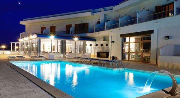 albergo in vendita a Salsomaggiore Terme