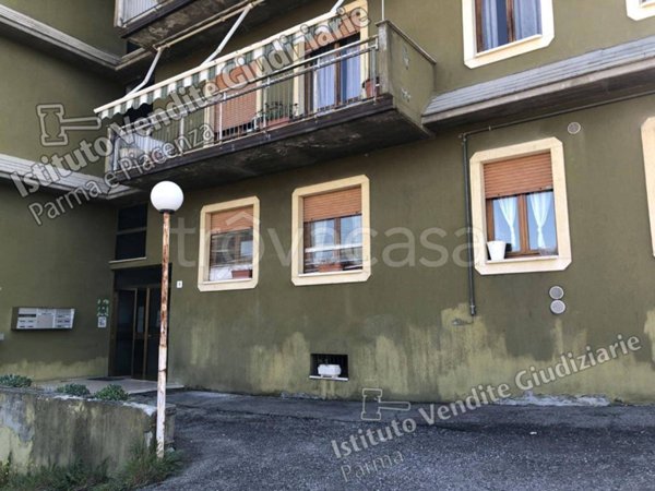 locale commerciale in vendita a Salsomaggiore Terme in zona Tabiano Bagni