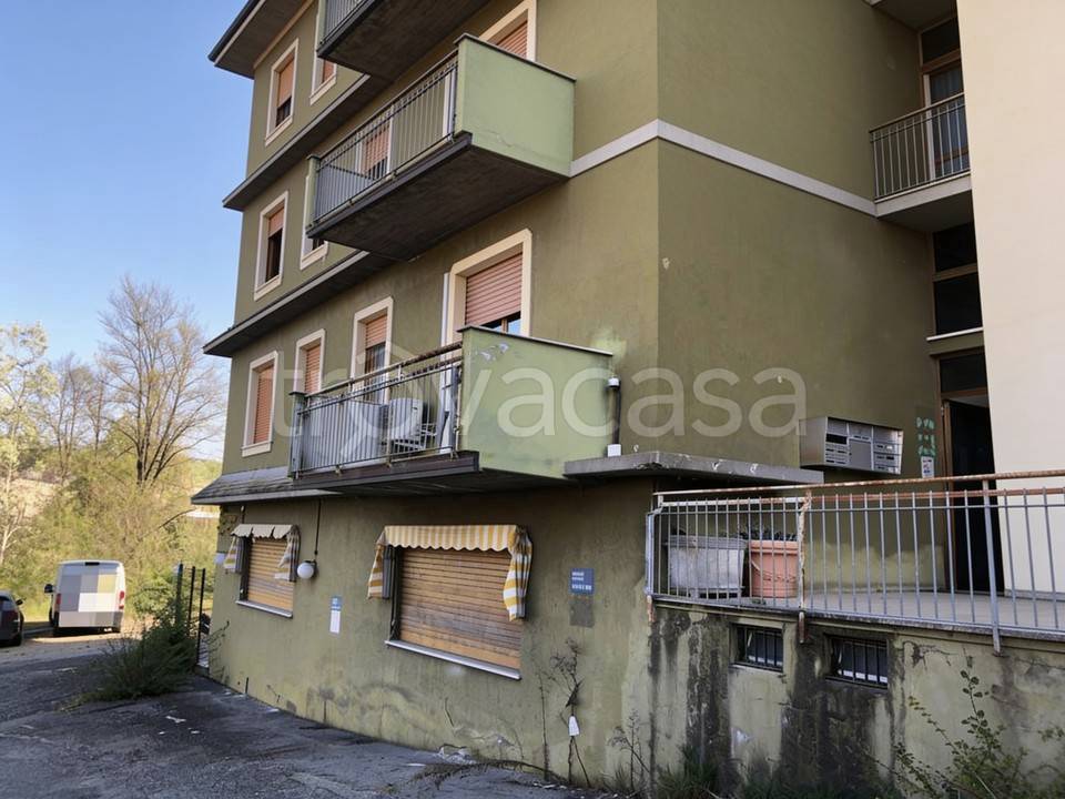 ufficio in vendita a Salsomaggiore Terme in zona Tabiano Bagni