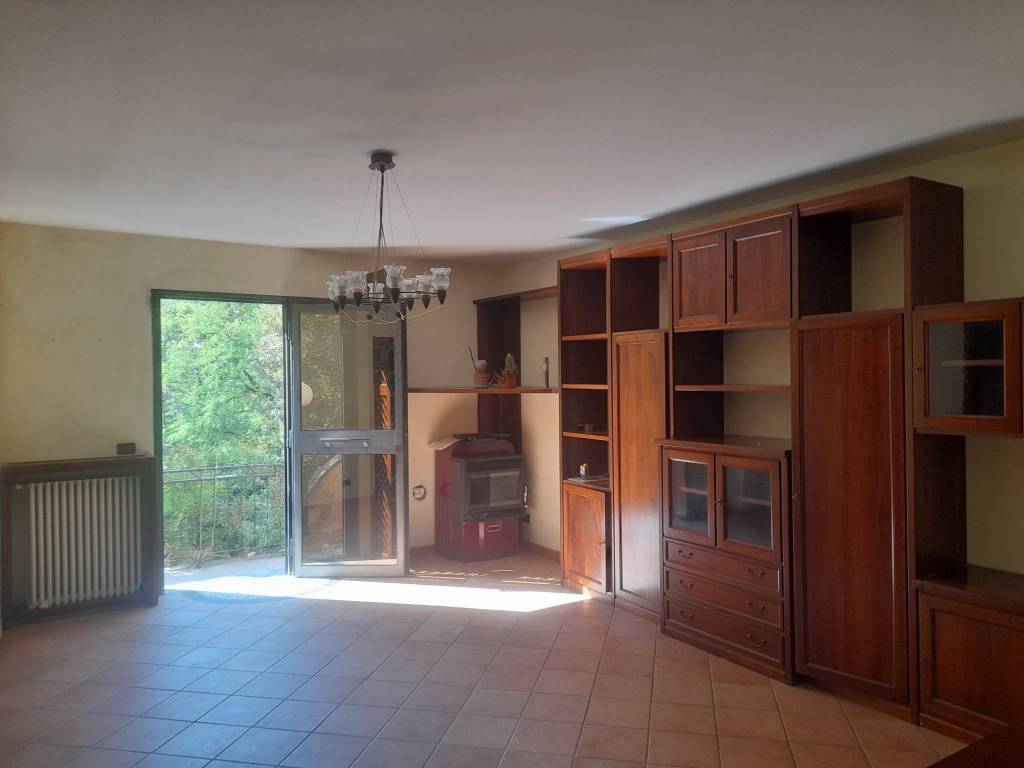 appartamento in vendita a Salsomaggiore Terme in zona Campore