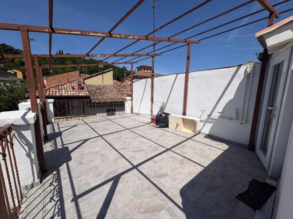 casa indipendente in vendita a Salsomaggiore Terme