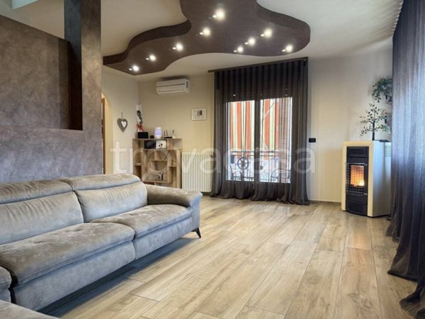 casa indipendente in vendita a Salsomaggiore Terme