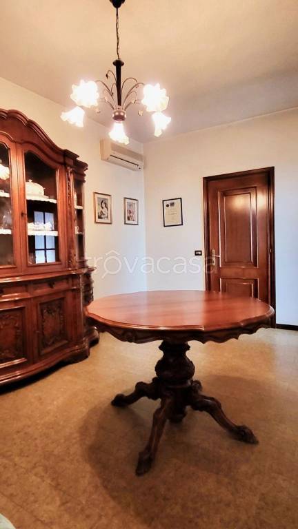 casa indipendente in vendita a San Secondo Parmense