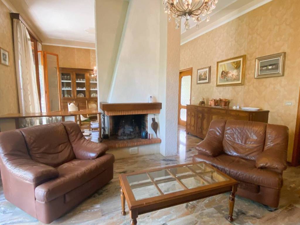 casa indipendente in vendita a San Secondo Parmense