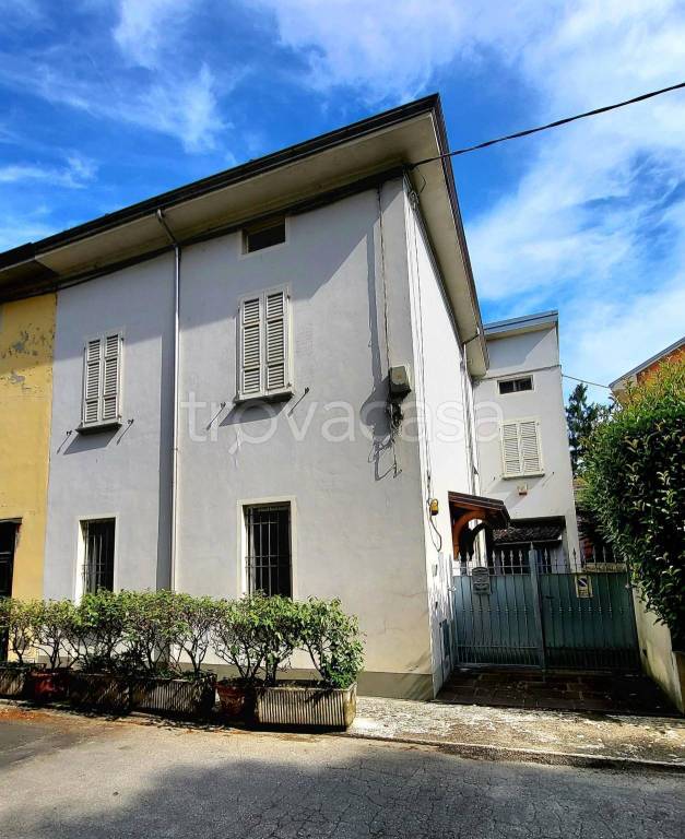 casa indipendente in vendita a San Secondo Parmense