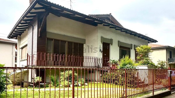 casa indipendente in vendita a San Secondo Parmense