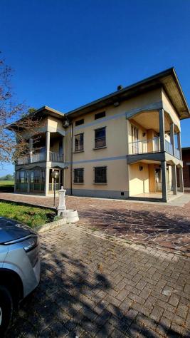 casa indipendente in vendita a San Secondo Parmense