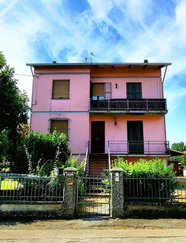 appartamento in vendita a San Secondo Parmense