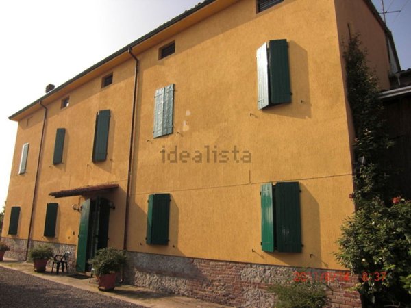 casale in vendita a San Secondo Parmense
