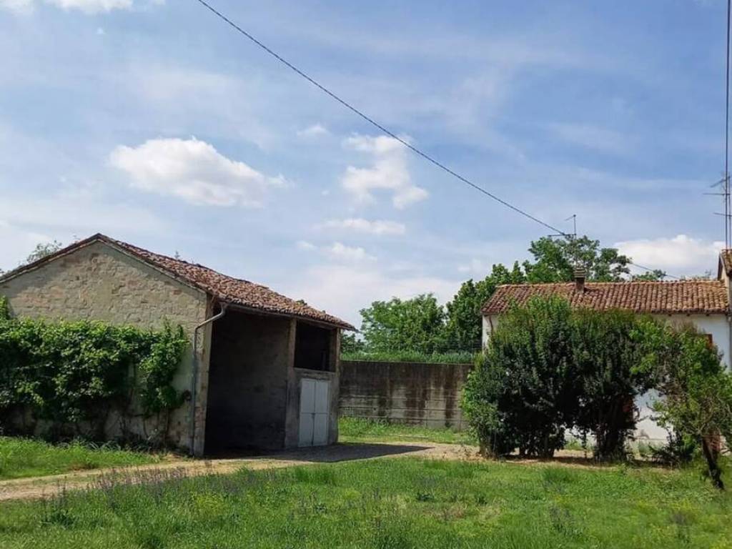 casa indipendente in vendita a San Secondo Parmense