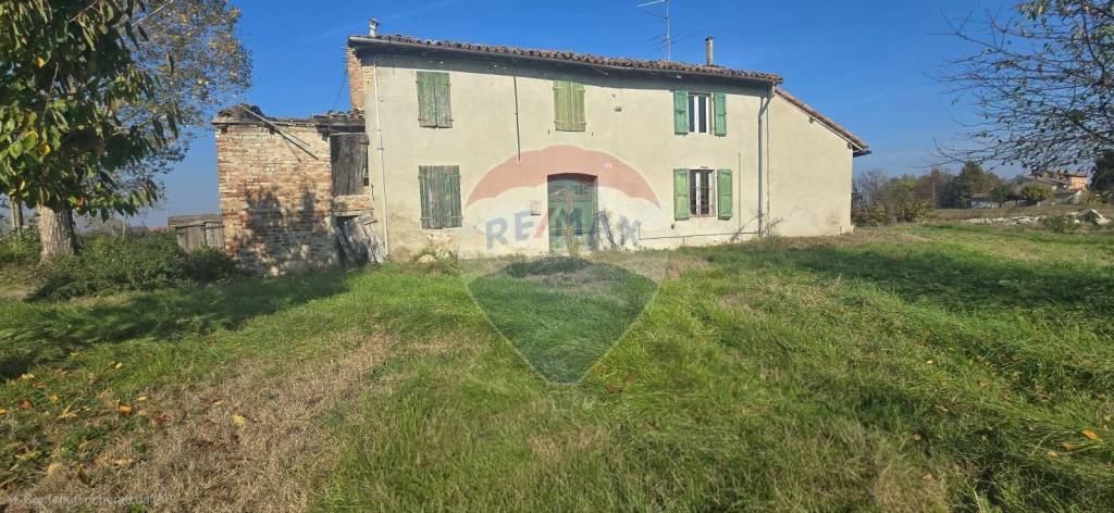casa indipendente in vendita a San Secondo Parmense