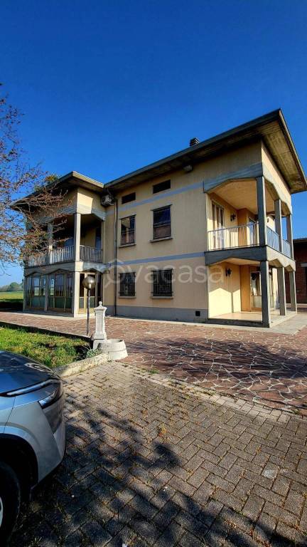 casa indipendente in vendita a San Secondo Parmense
