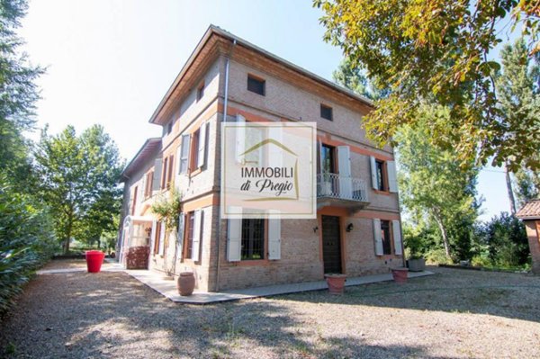 casa indipendente in vendita a San Secondo Parmense