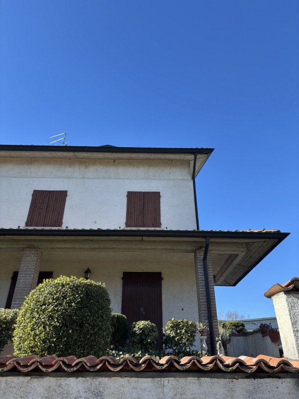 casa indipendente in vendita a San Secondo Parmense