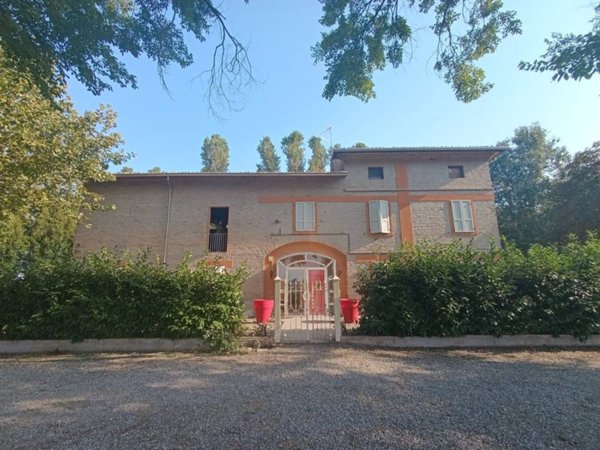 casa indipendente in vendita a San Secondo Parmense