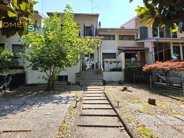 casa indipendente in vendita a San Secondo Parmense