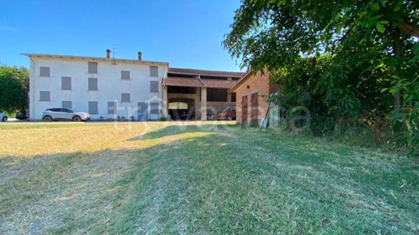 casa indipendente in vendita a San Secondo Parmense