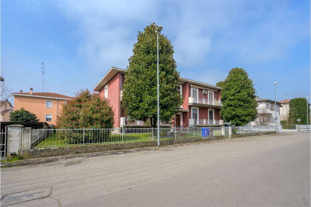 appartamento in vendita a San Secondo Parmense