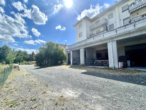 casa indipendente in vendita a Solignano