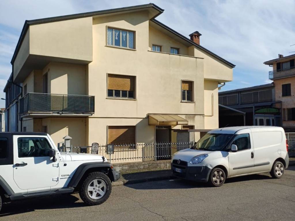 appartamento in vendita a Solignano in zona Rubbiano