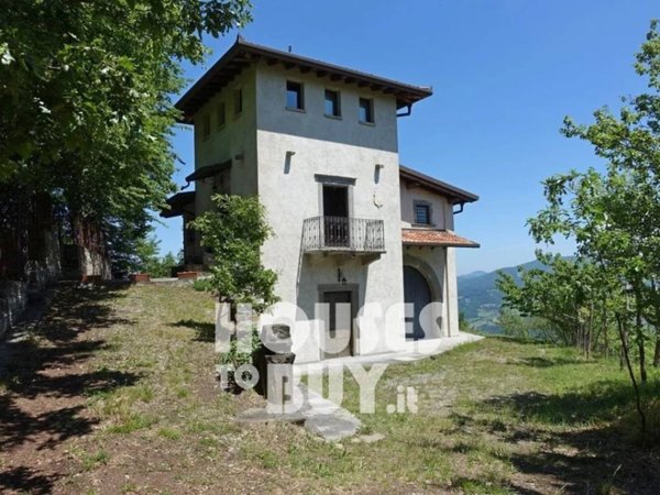casa indipendente in vendita a Solignano in zona Prelerna