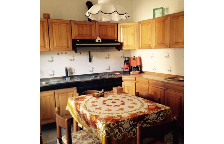 casa indipendente in vendita a Solignano