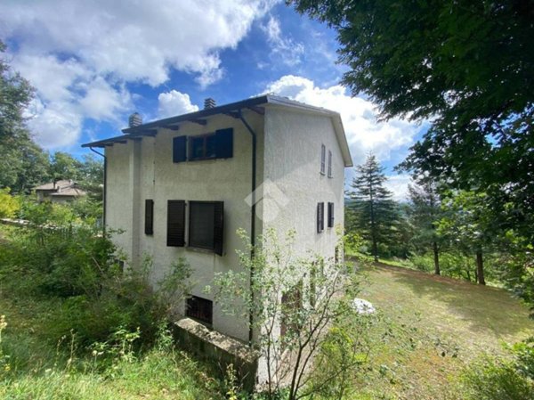 casa indipendente in vendita a Solignano