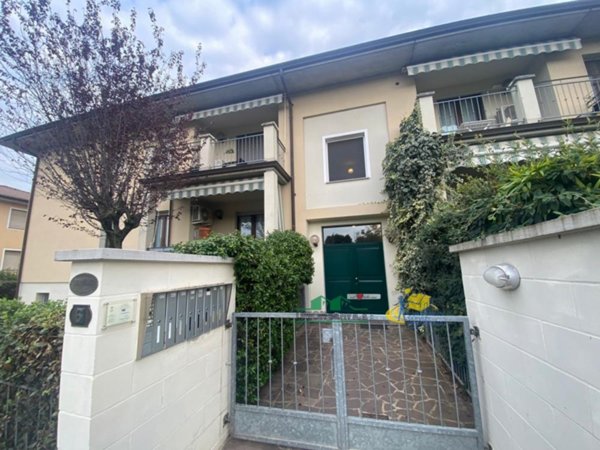 appartamento in vendita a Solignano in zona Rubbiano