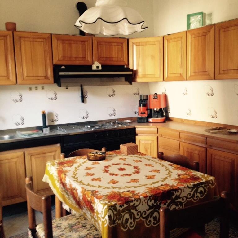 casa indipendente in vendita a Solignano